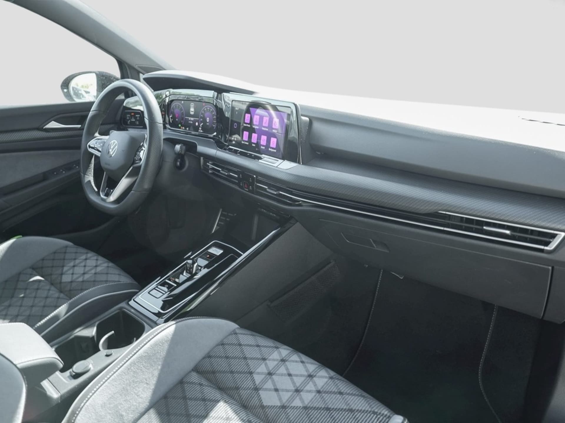Volkswagen Golf R-Line