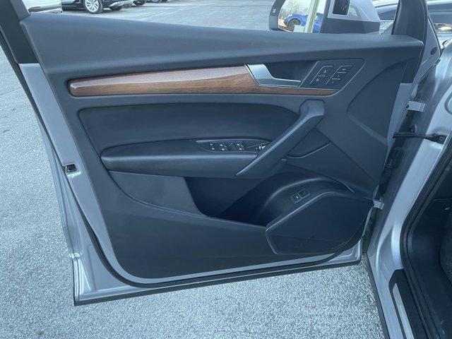 2023 Audi Q5 Premium - Photo 17