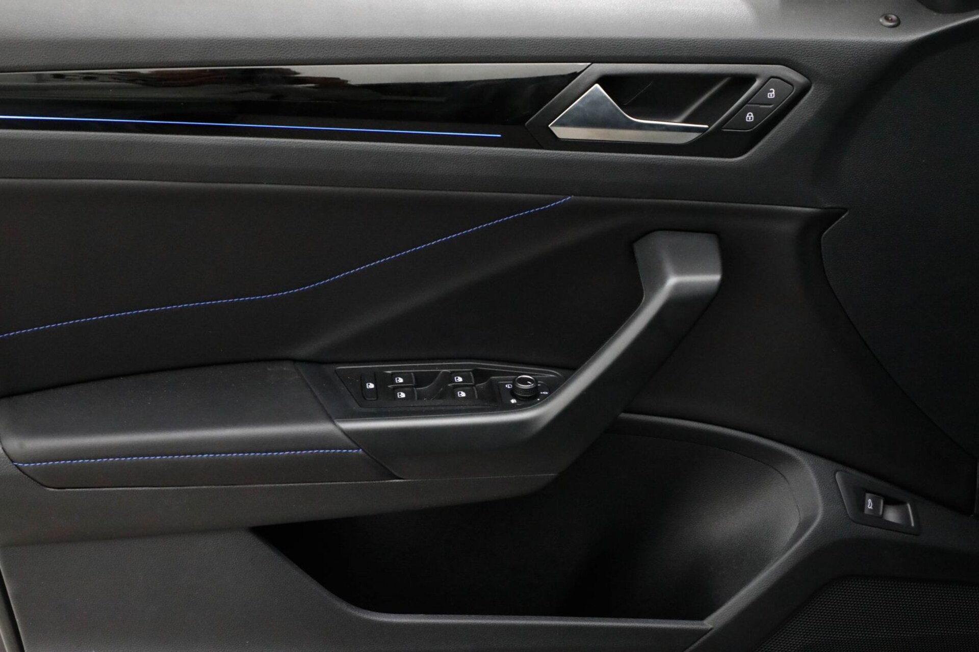 Volkswagen T-Roc R