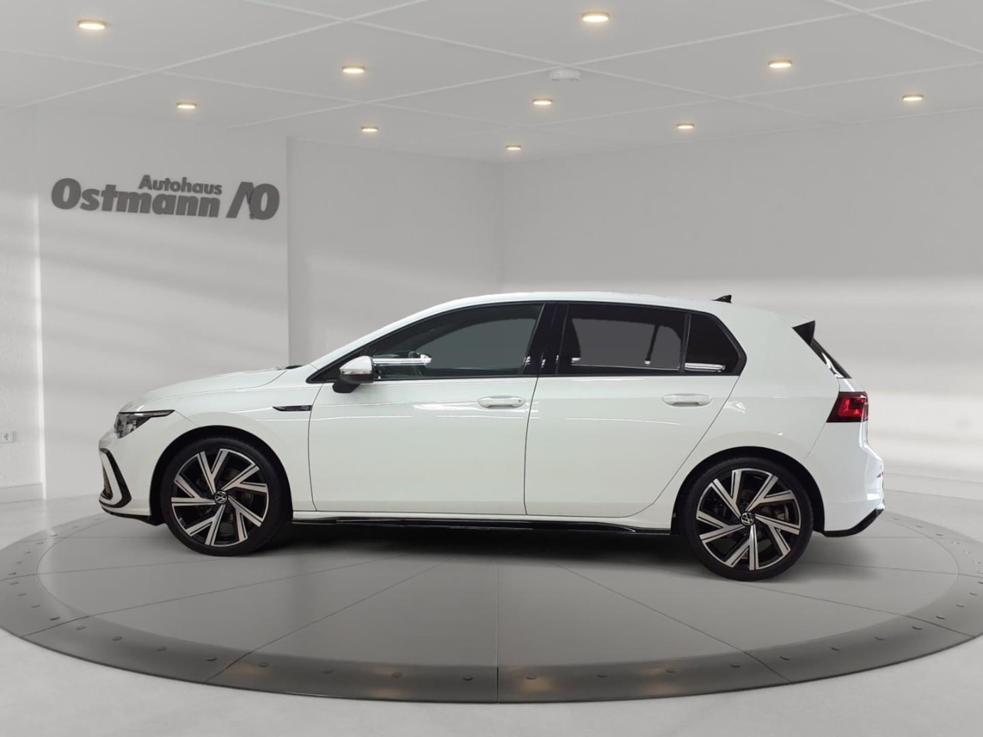 Volkswagen Golf R-Line