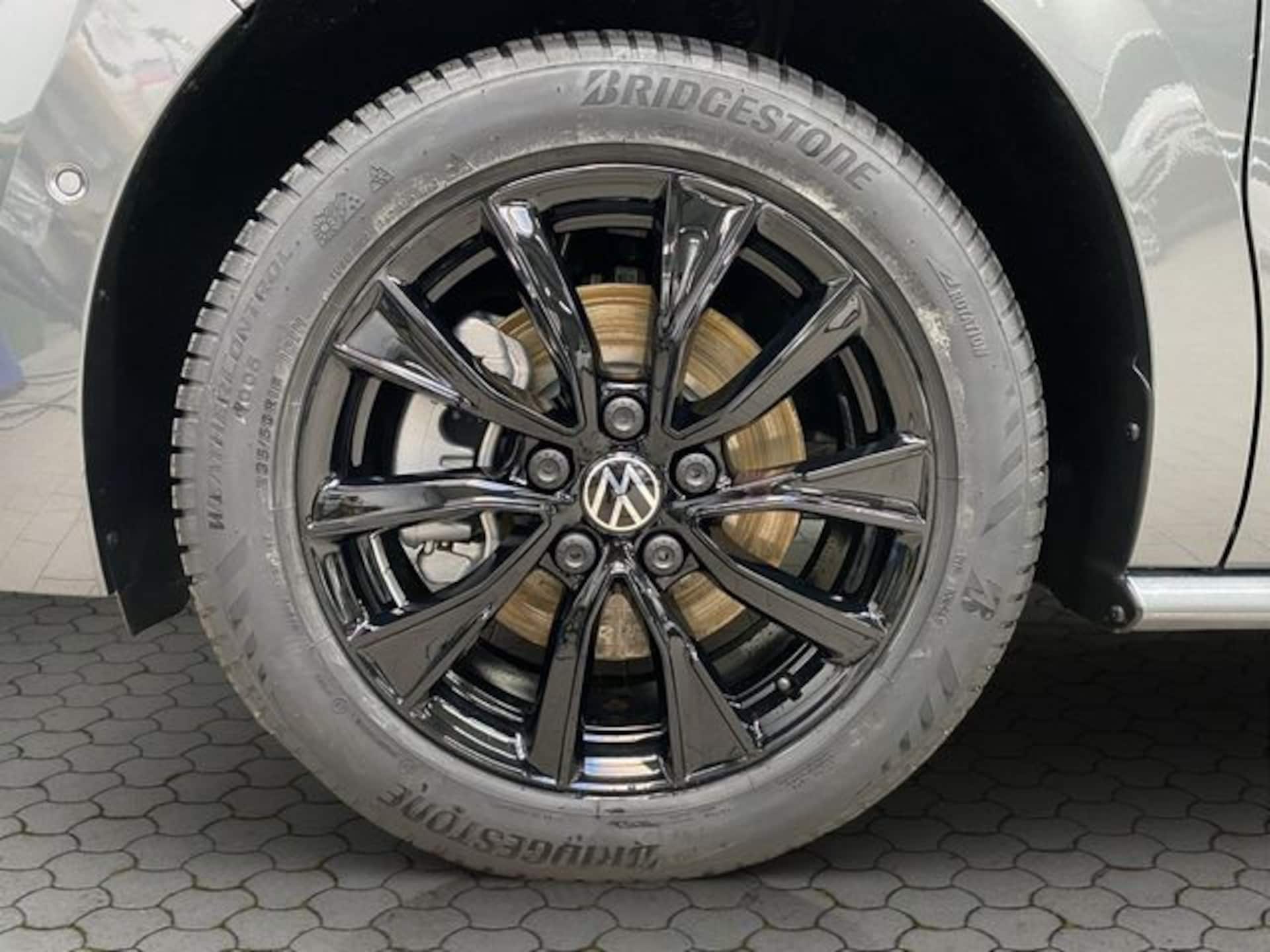 Volkswagen Multivan Langversion Style