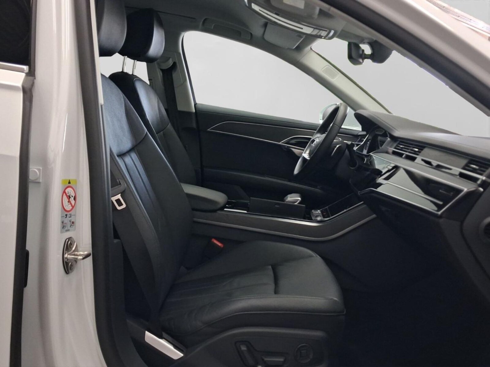 Audi A8 – Bild 4