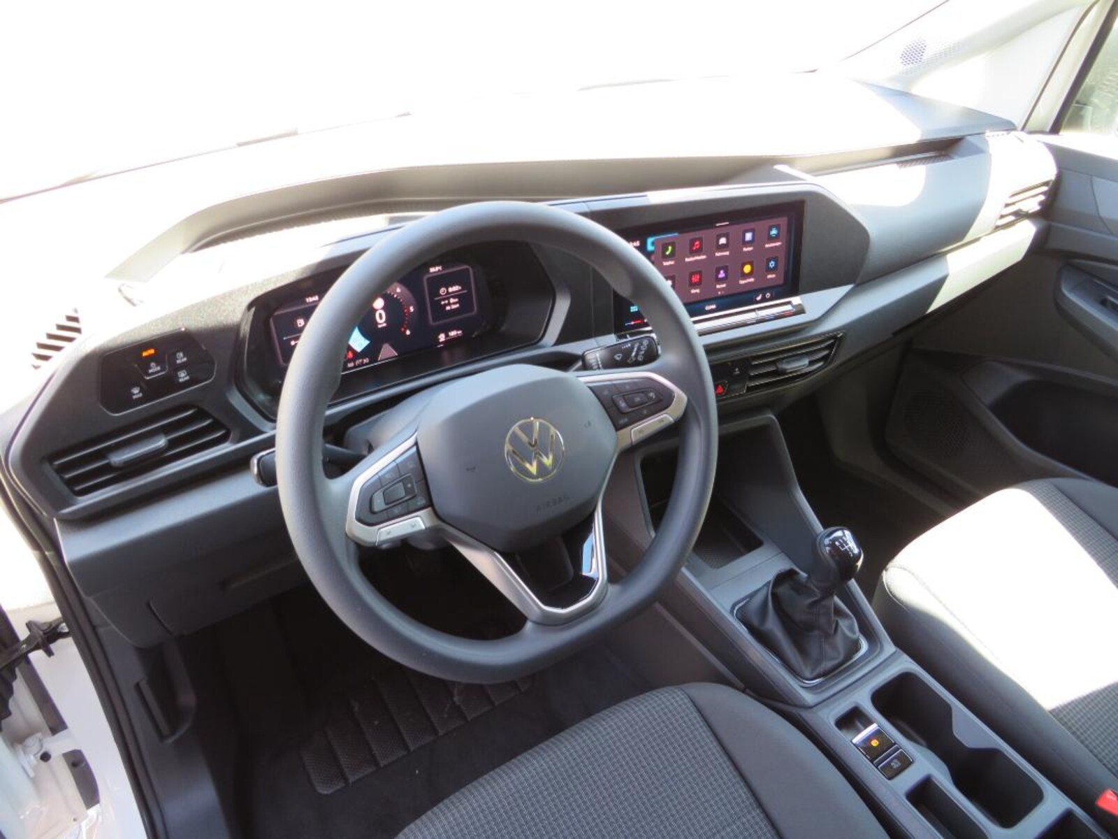 Volkswagen Caddy Cargo – Bild 11