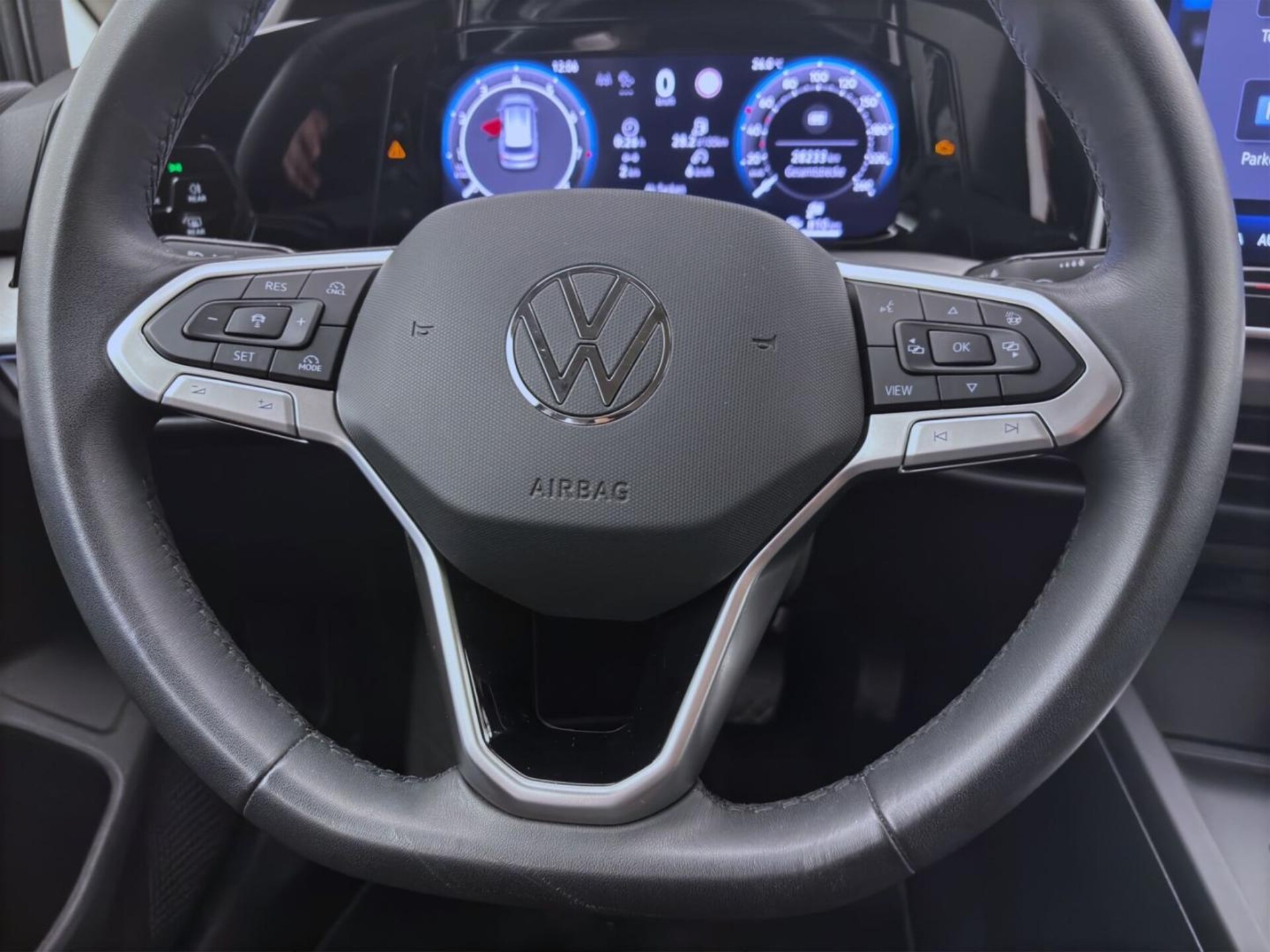 Volkswagen Golf Variant Life