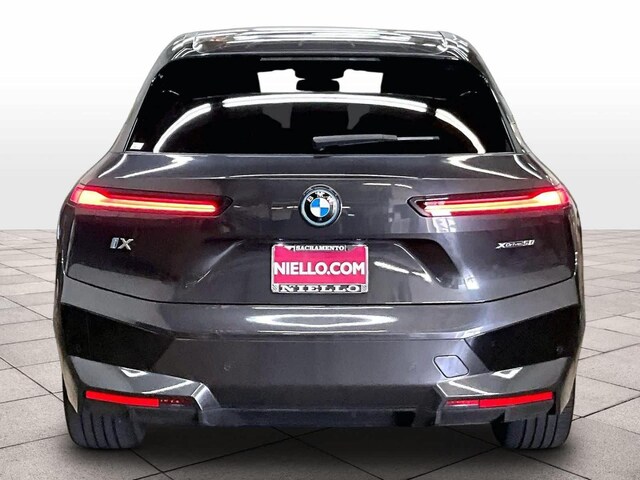 2024 BMW iX