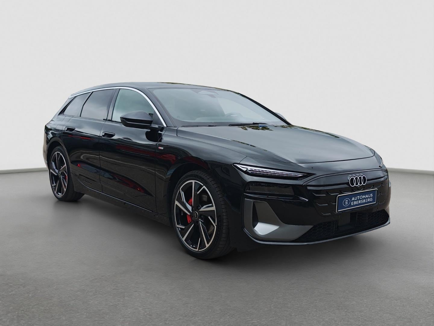Bild über Audi A6 Avant e-tron e-tron quattro - für weitere Informationen kontaktieren Sie den Audi Partner