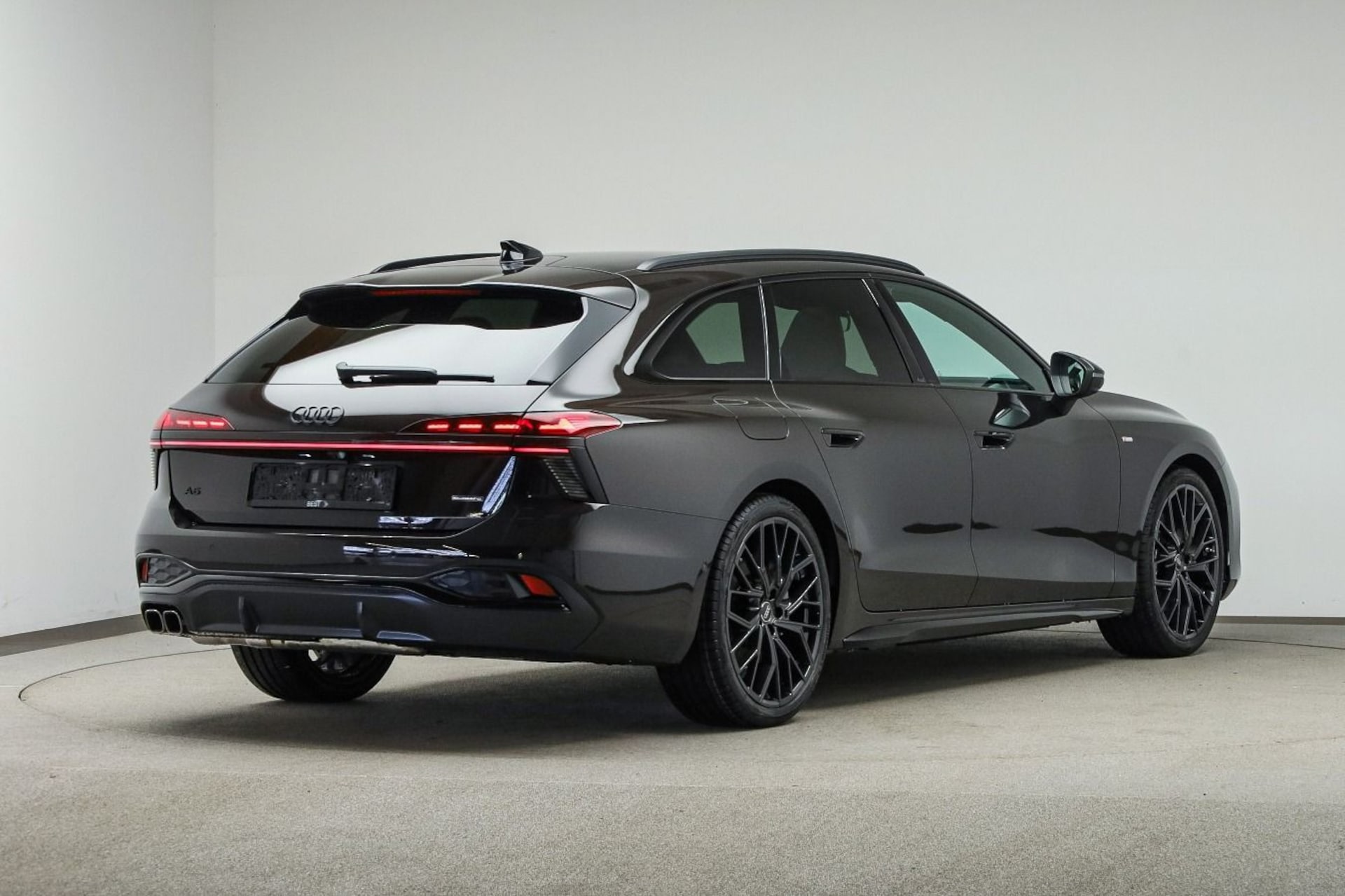 Audi A6 Avant edition one