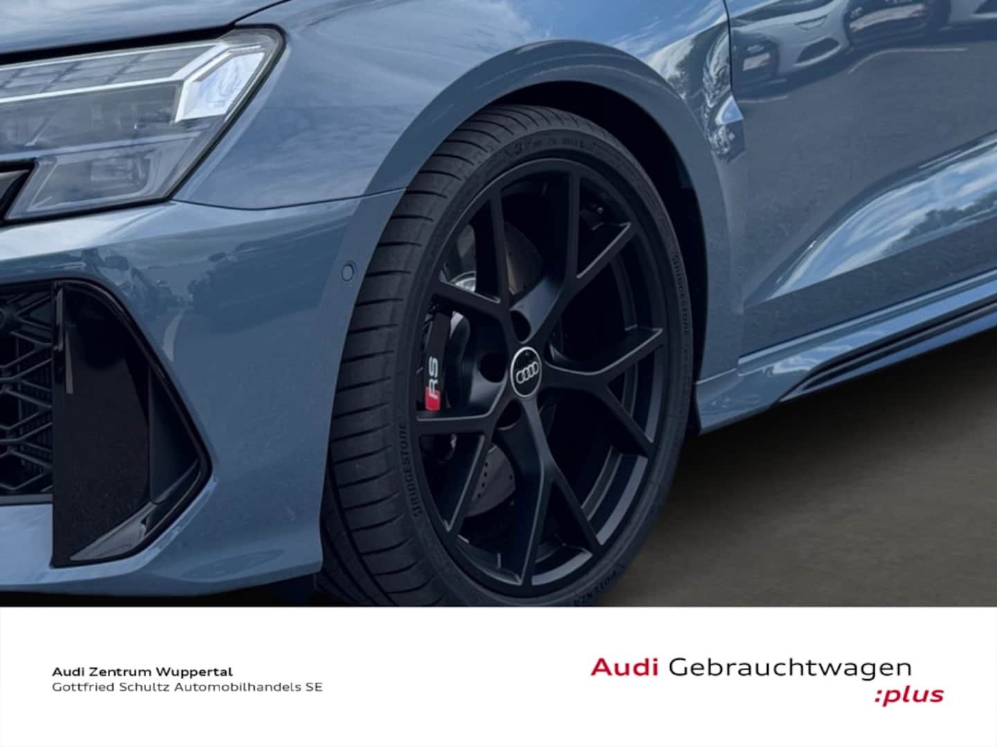 Bild über Audi RS 3 Sportback TFSI quattro 294 kW S tronic - für weitere Informationen kontaktieren Sie den Audi Partner