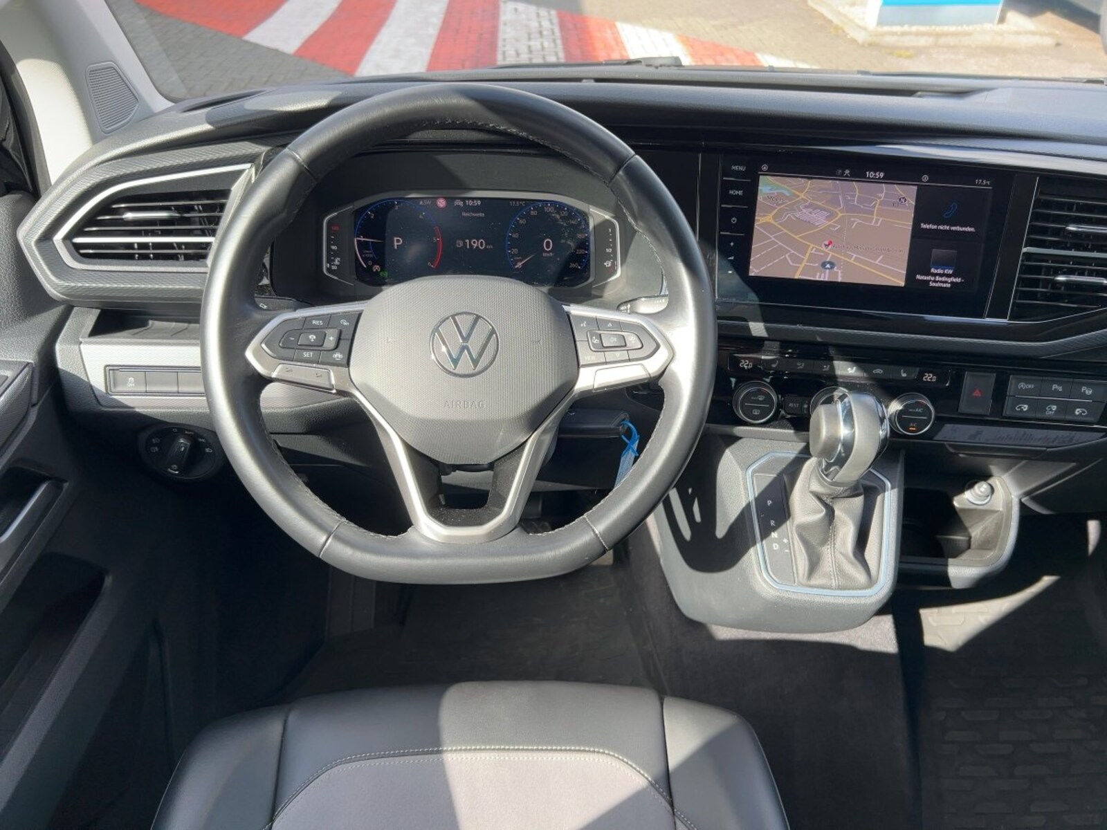 Volkswagen T6.1 Multivan – Bild 10