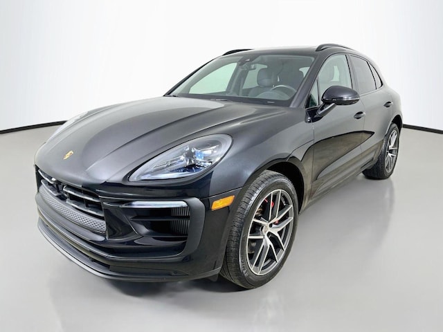 2023 Porsche Macan