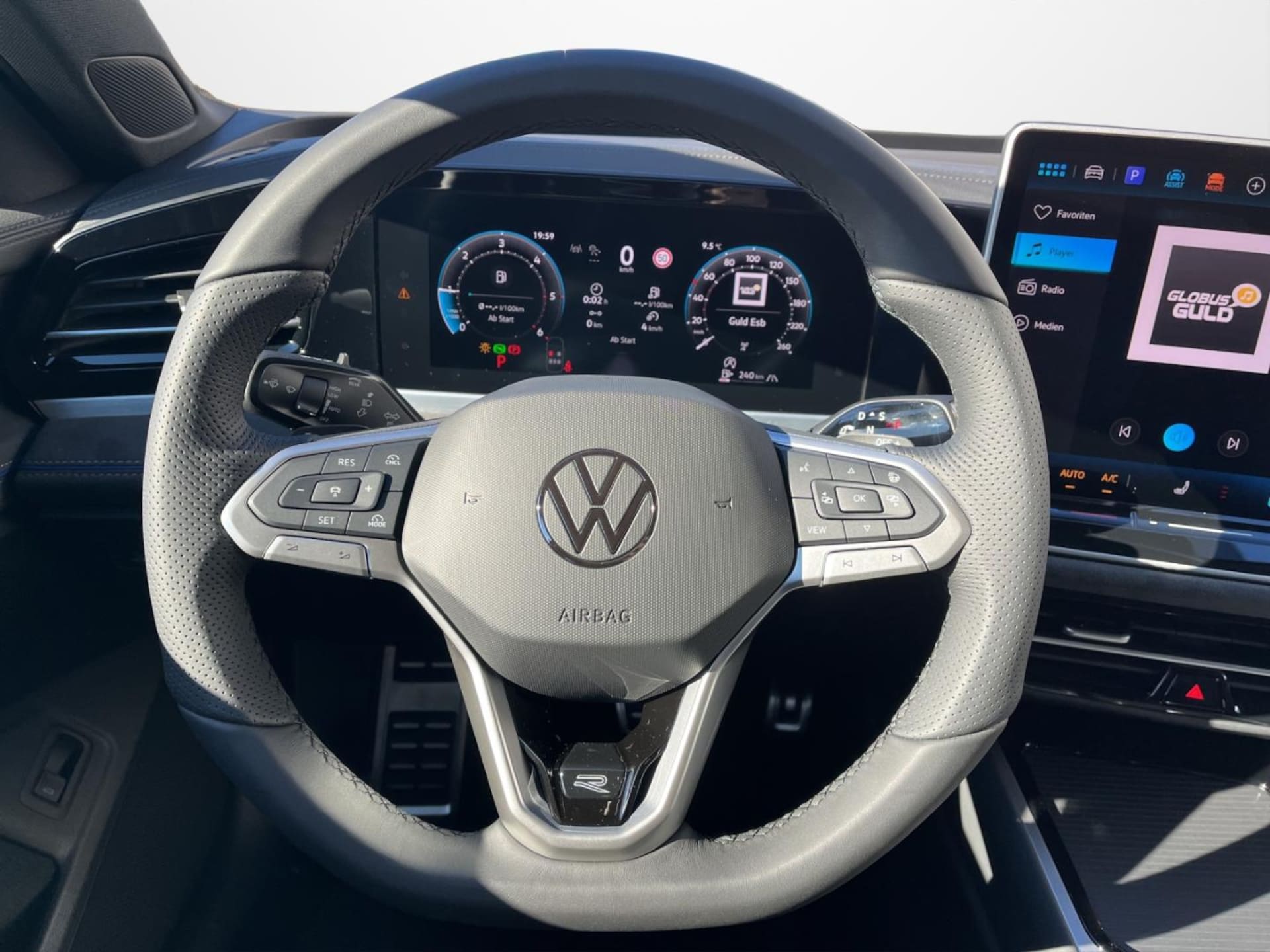 Volkswagen Passat R-Line