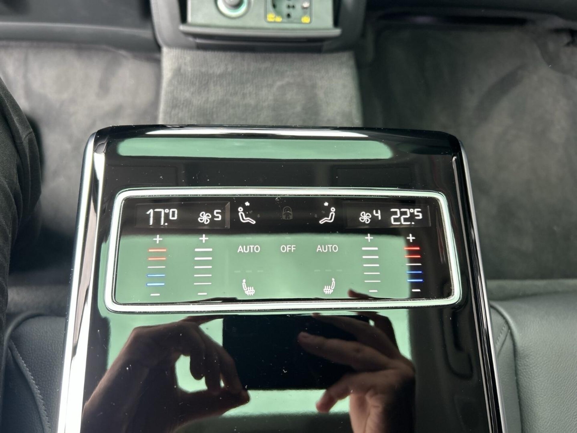 Audi A8 L TFSI e