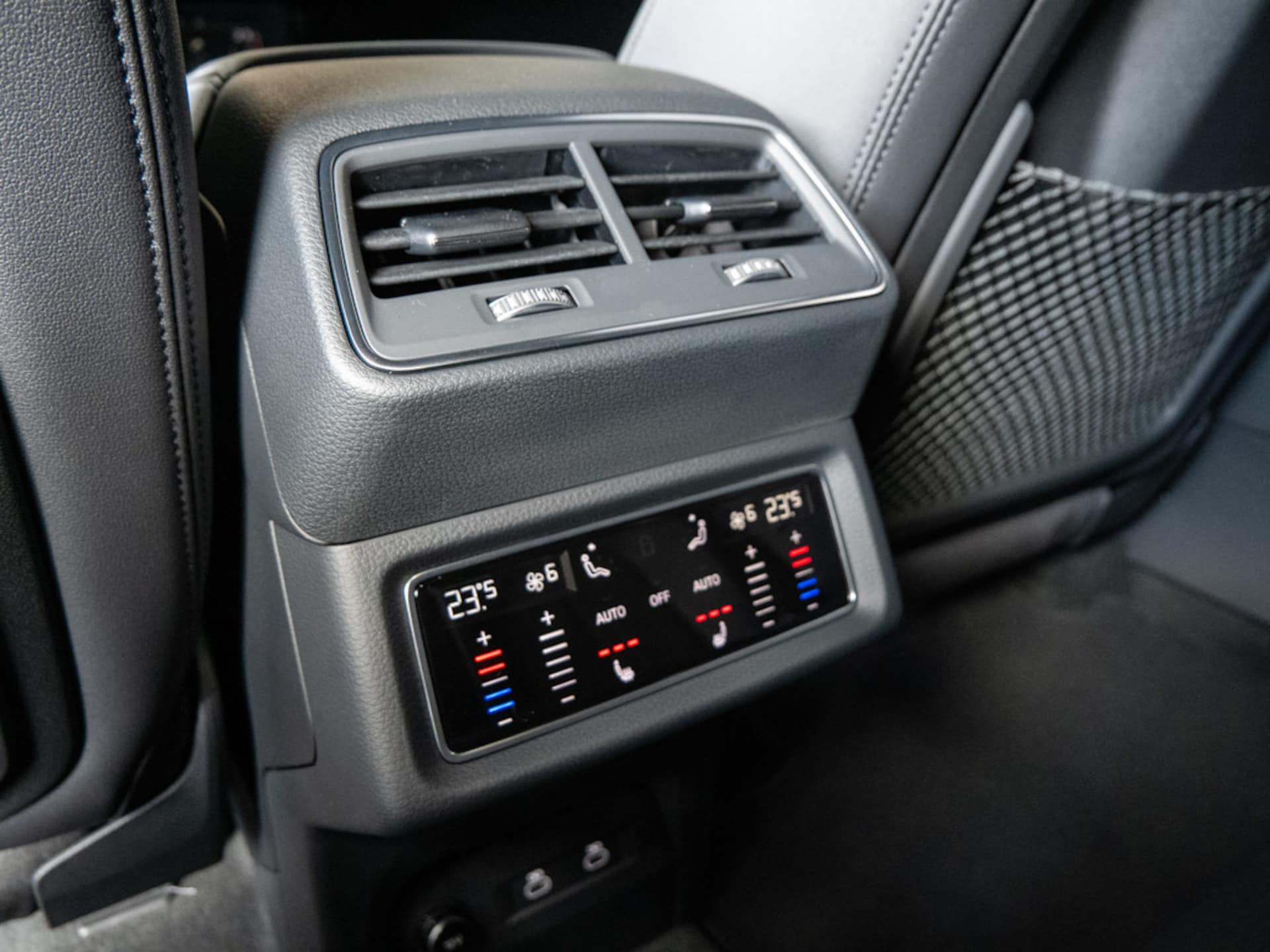 Audi Q8 e-tron S line