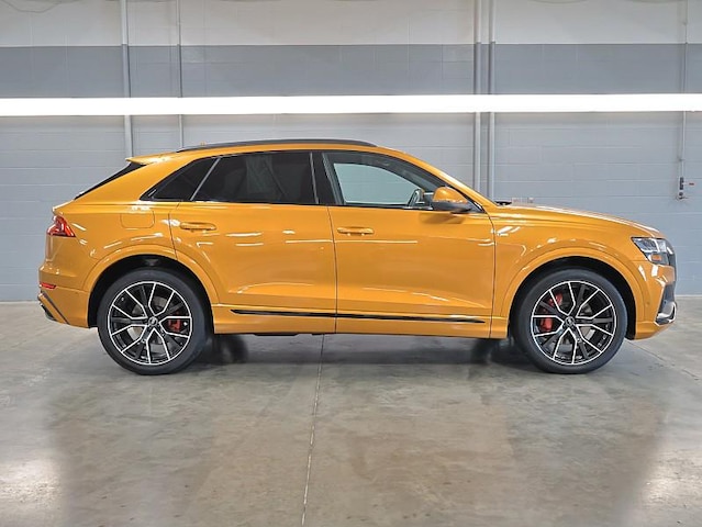 2023 Audi Q8