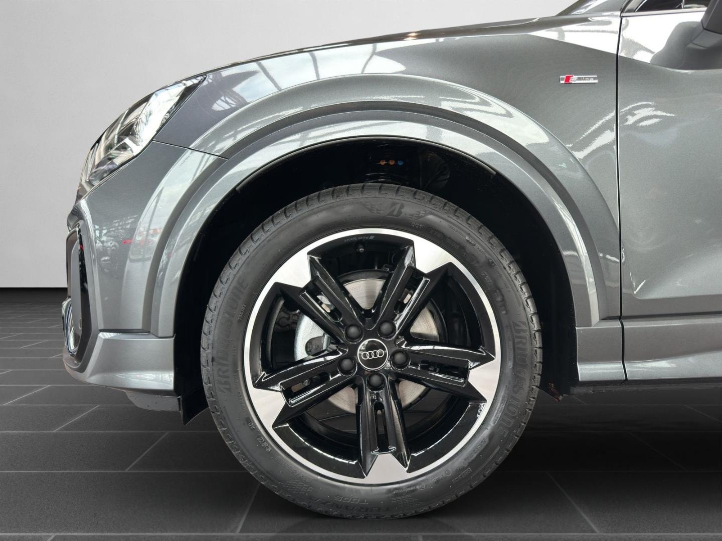 Bild über Audi Q2 S line 35 TFSI S tronic - für weitere Informationen kontaktieren Sie den Audi Partner