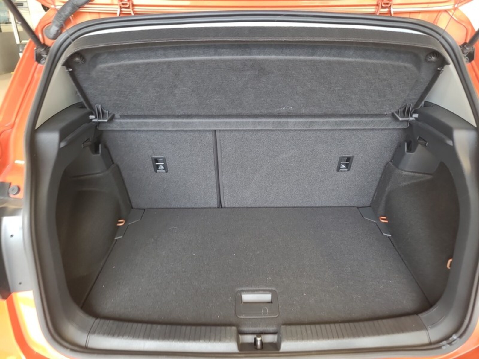 Volkswagen T-Cross – Bild 9