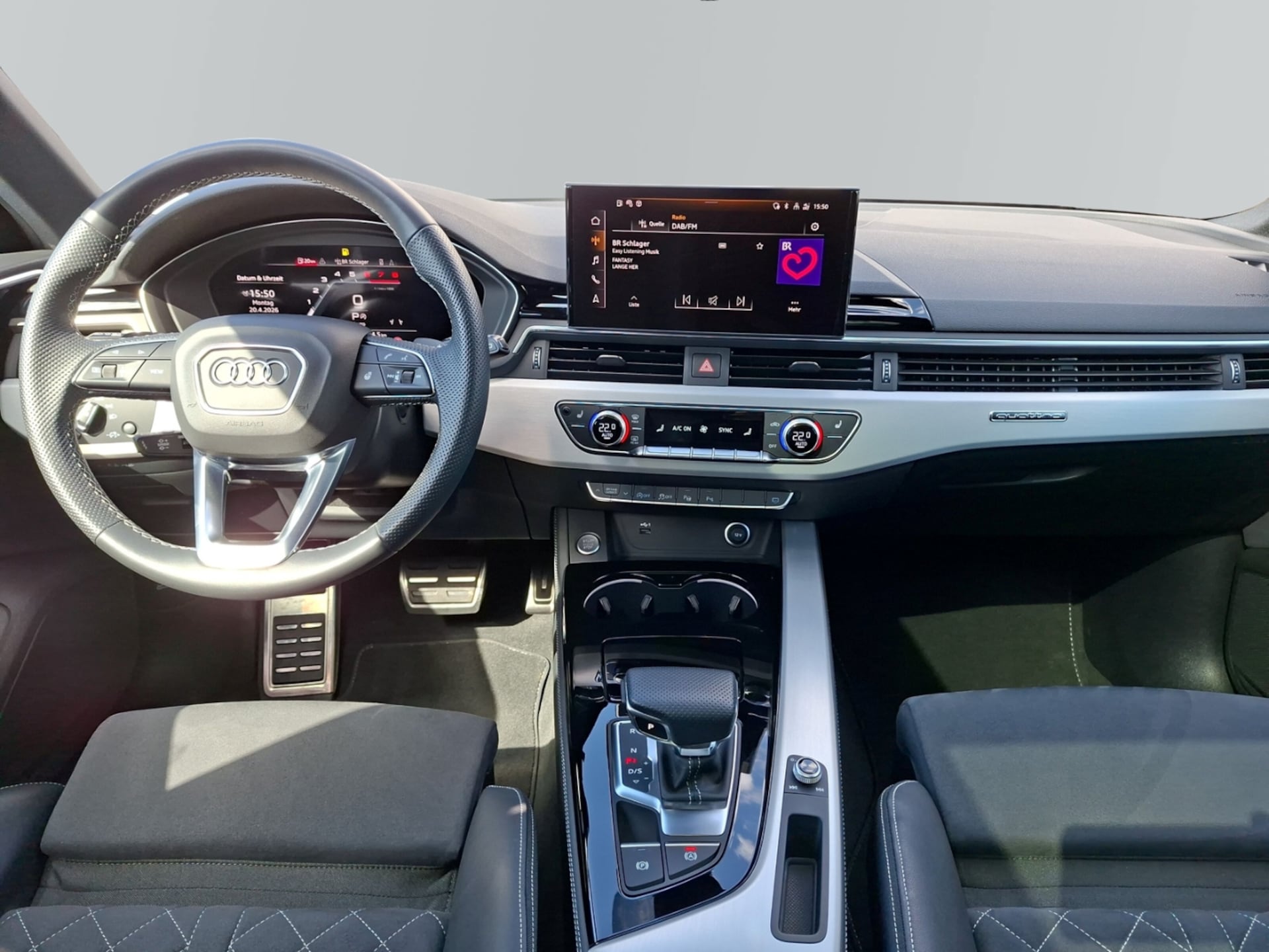 Audi A4 Avant S line