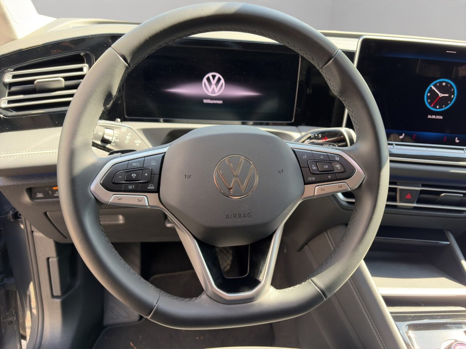 Volkswagen Tiguan – Bild 12
