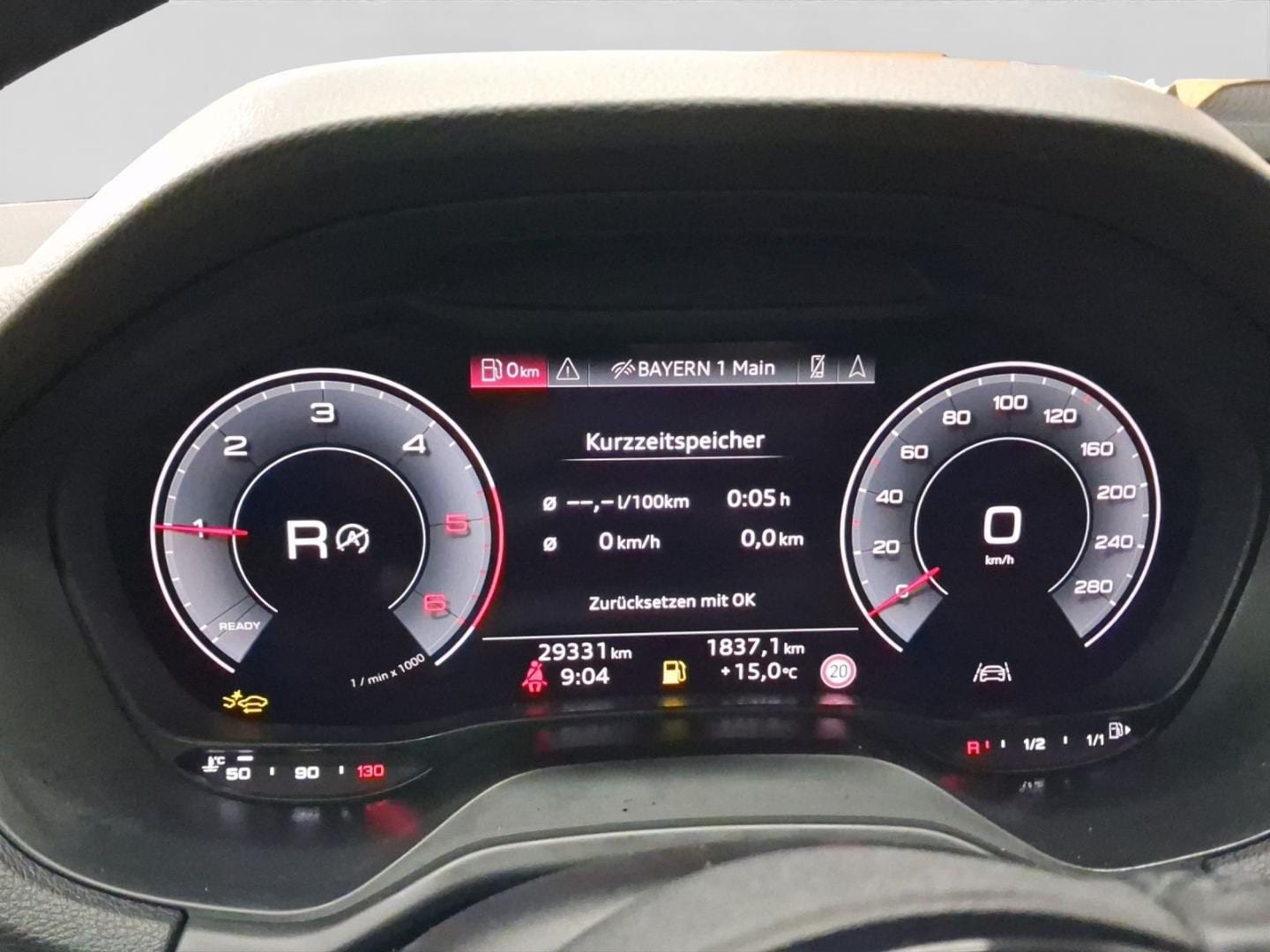 Bild über Audi Q2 advanced 35 TDI quattro S tronic - für weitere Informationen kontaktieren Sie den Audi Partner