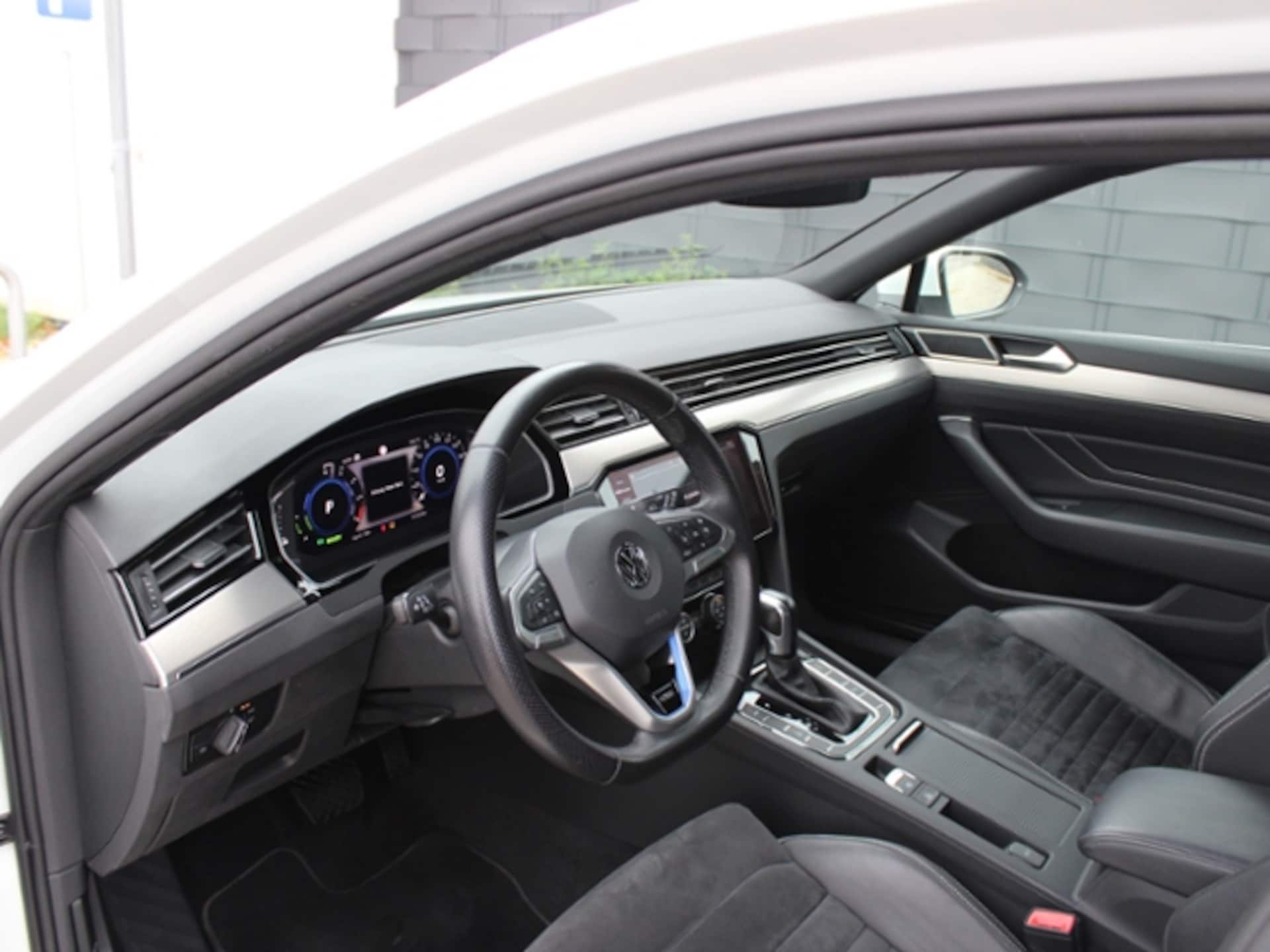 Volkswagen Passat Variant GTE