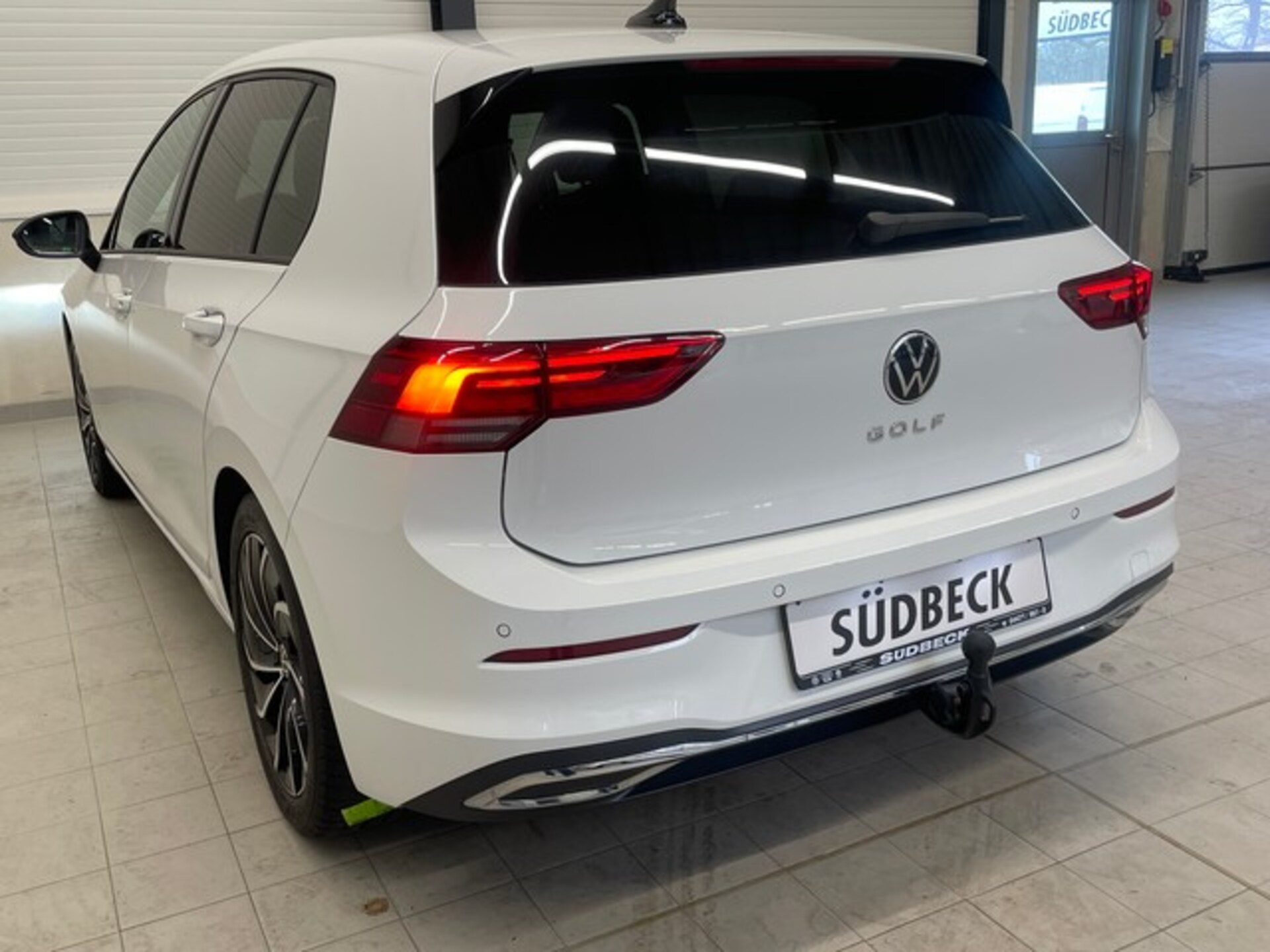 Volkswagen Golf Active