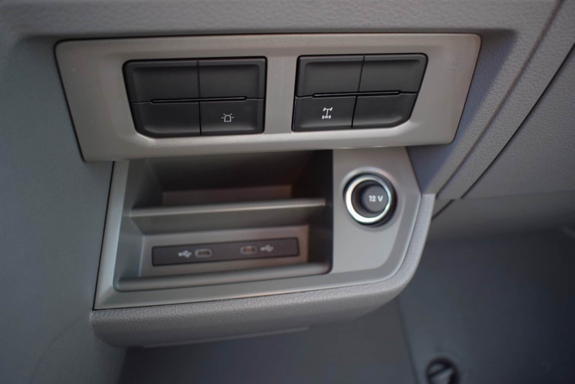 Volkswagen Crafter Einzelkabine langer Radstand