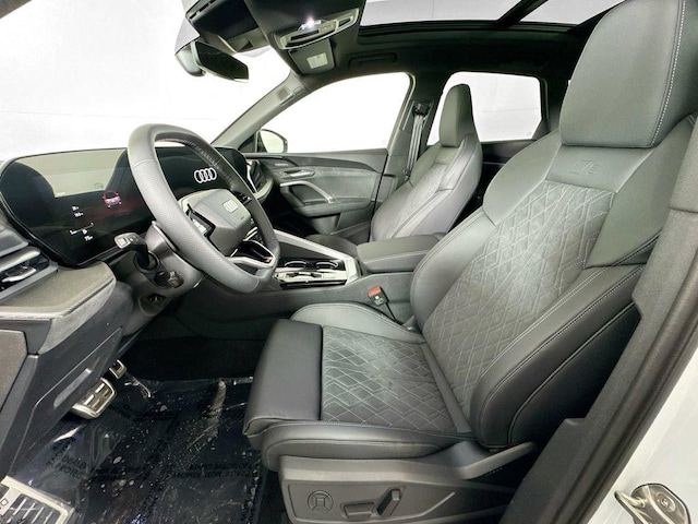 2025 Audi SQ5 Premium Plus - Photo 6