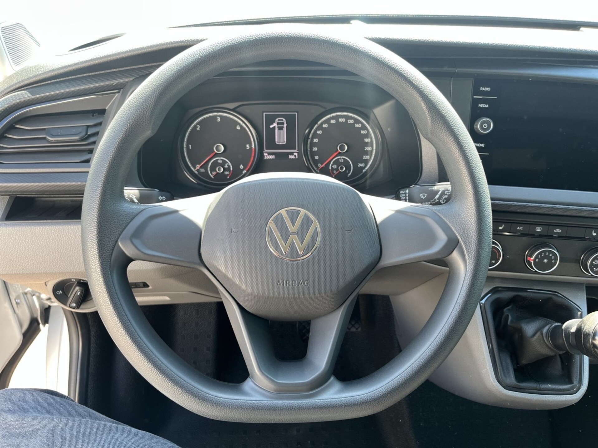 Volkswagen T6.1 Transporter Kasten langer Radstand