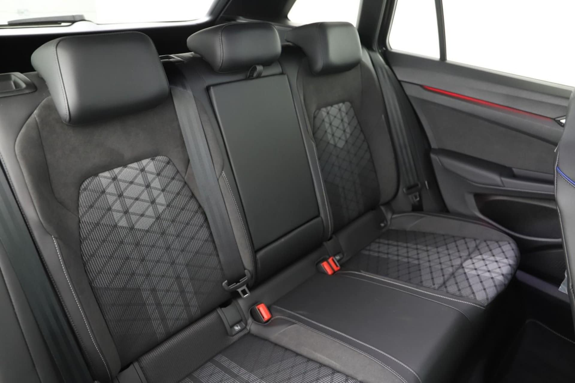 Volkswagen Golf Variant R-Line