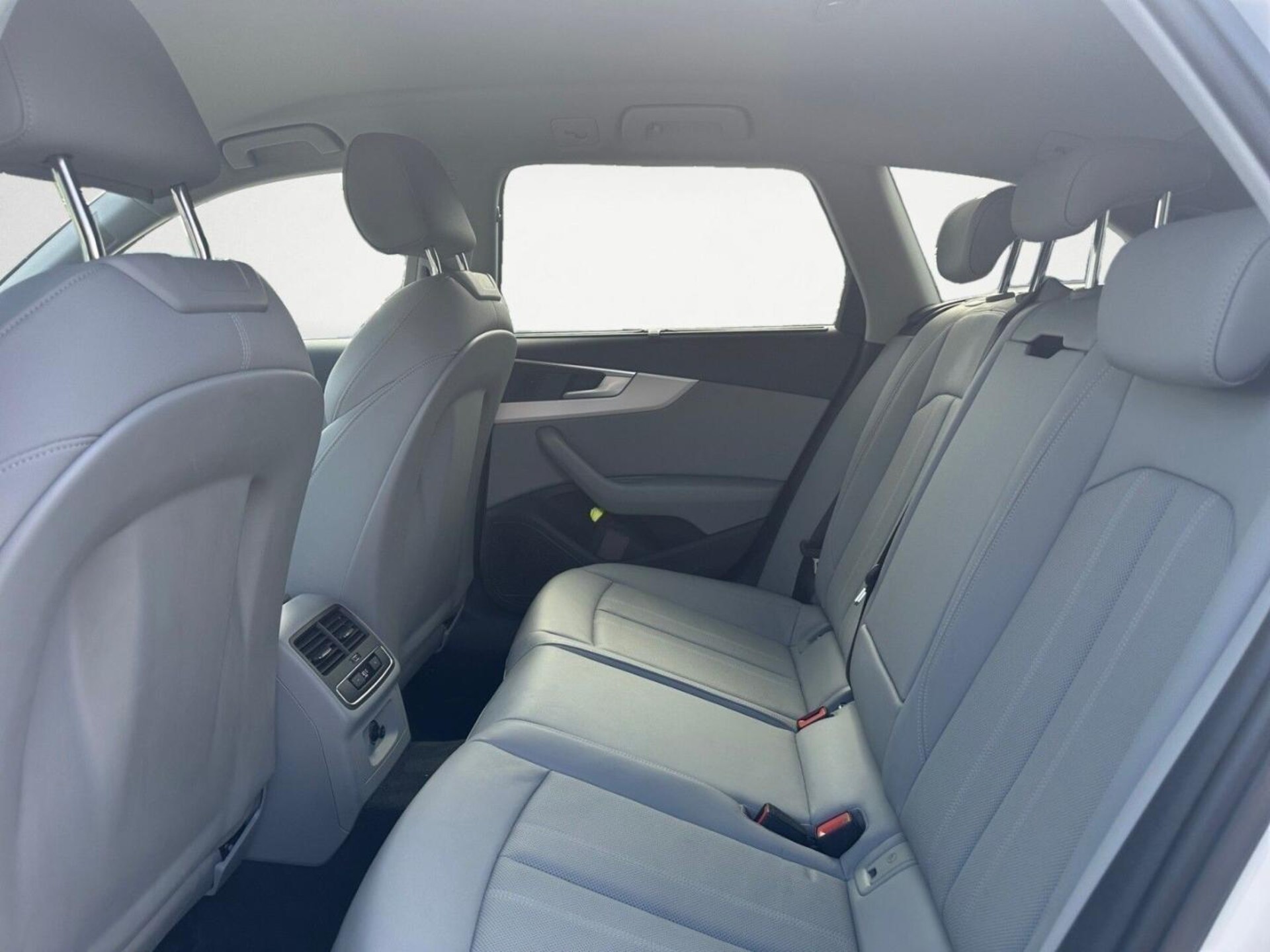 Audi A4 Avant Advanced