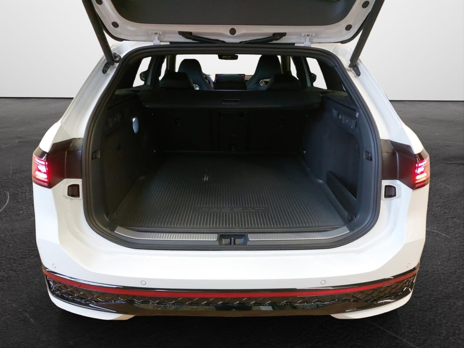 Volkswagen Passat – Bild 12