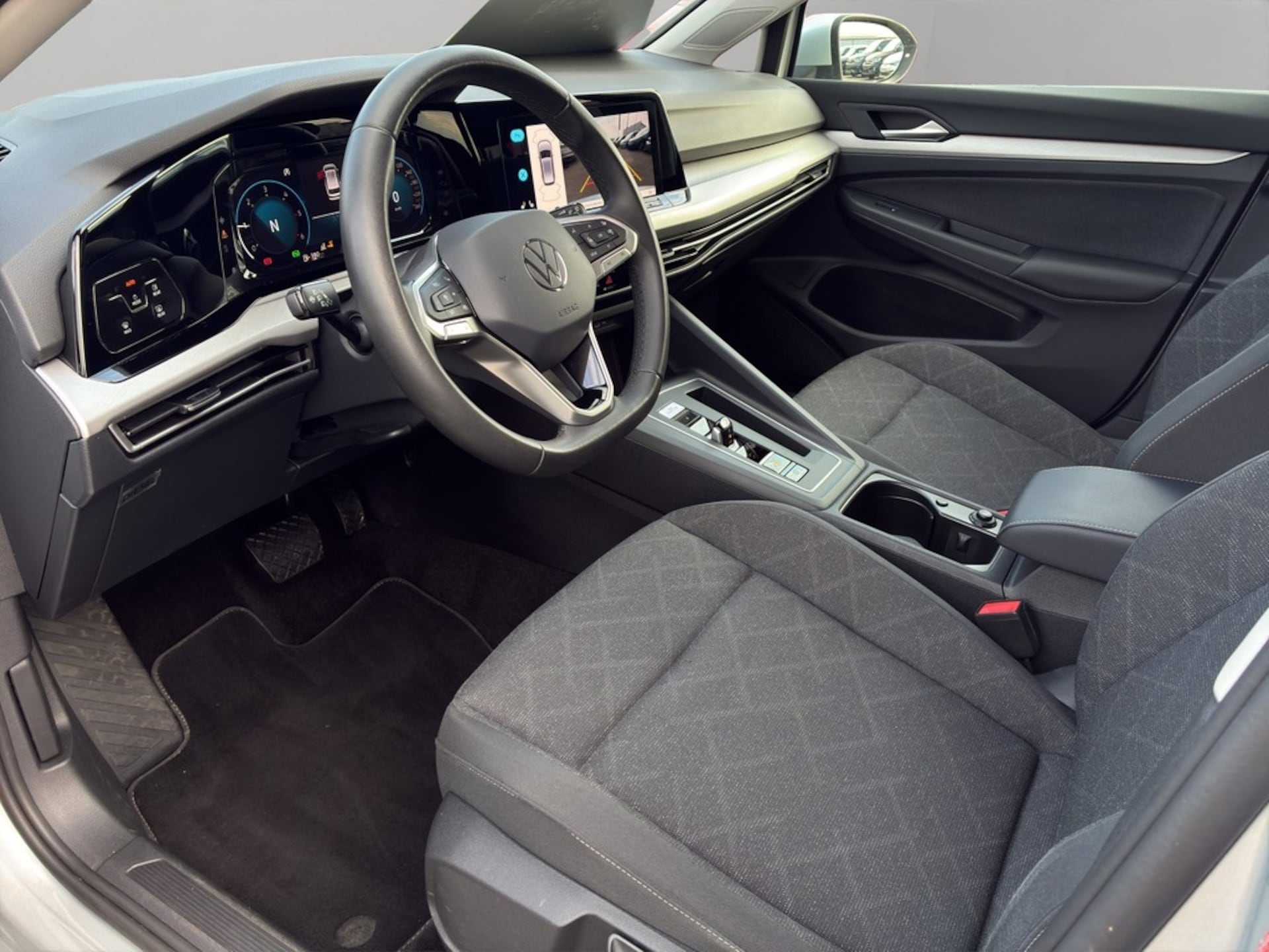 Volkswagen Golf Variant Life