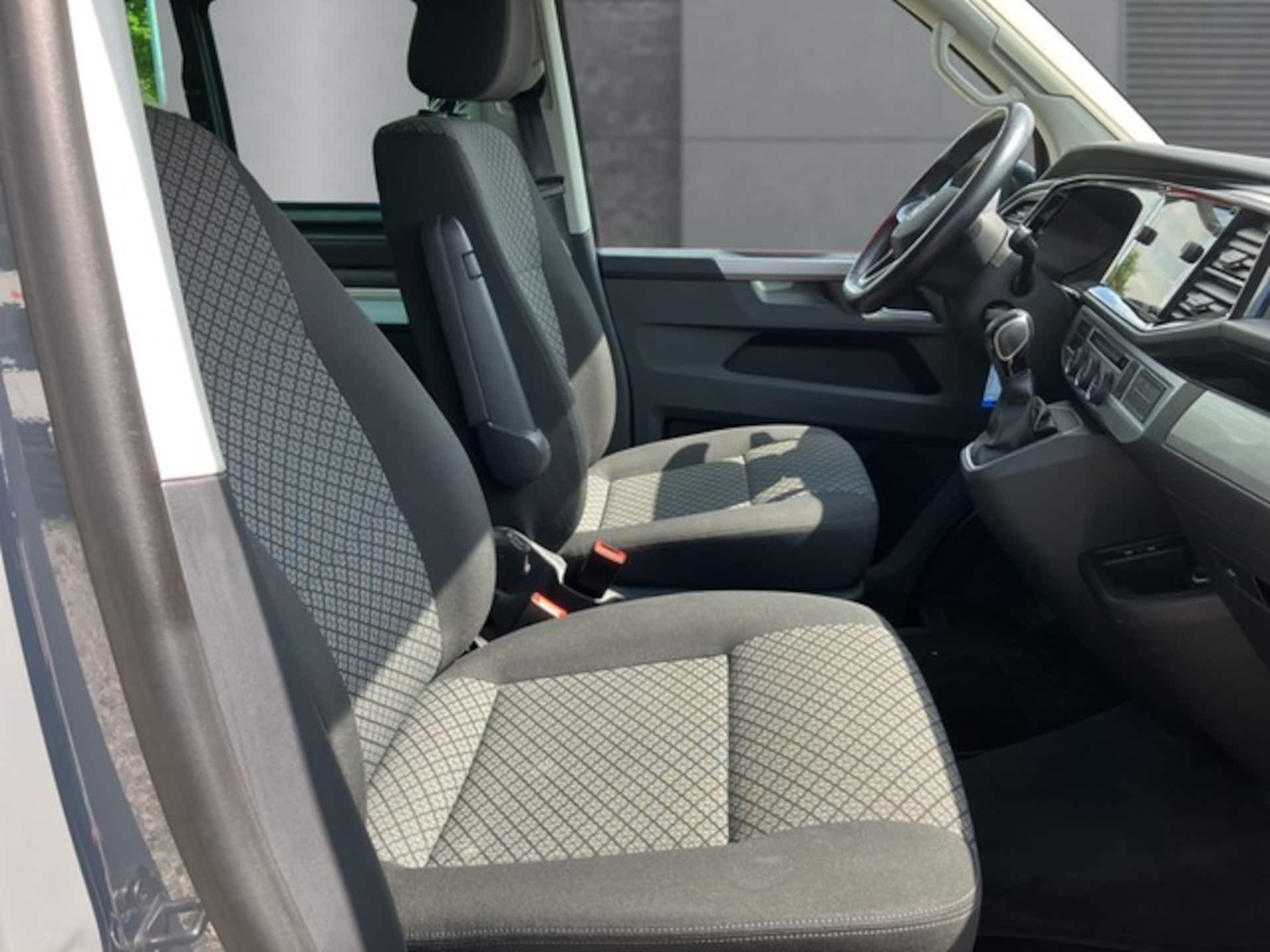 Volkswagen T6.1 California Beach