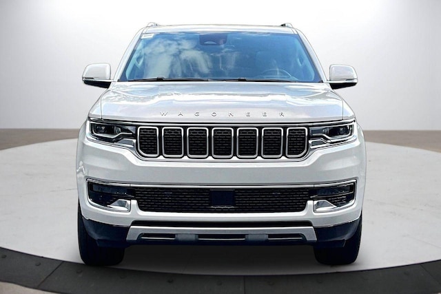2022 Jeep Wagoneer