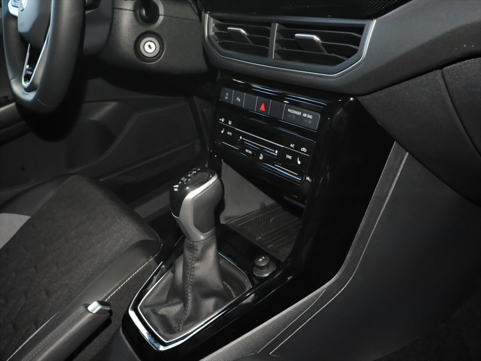 Volkswagen T-Cross – Bild 6