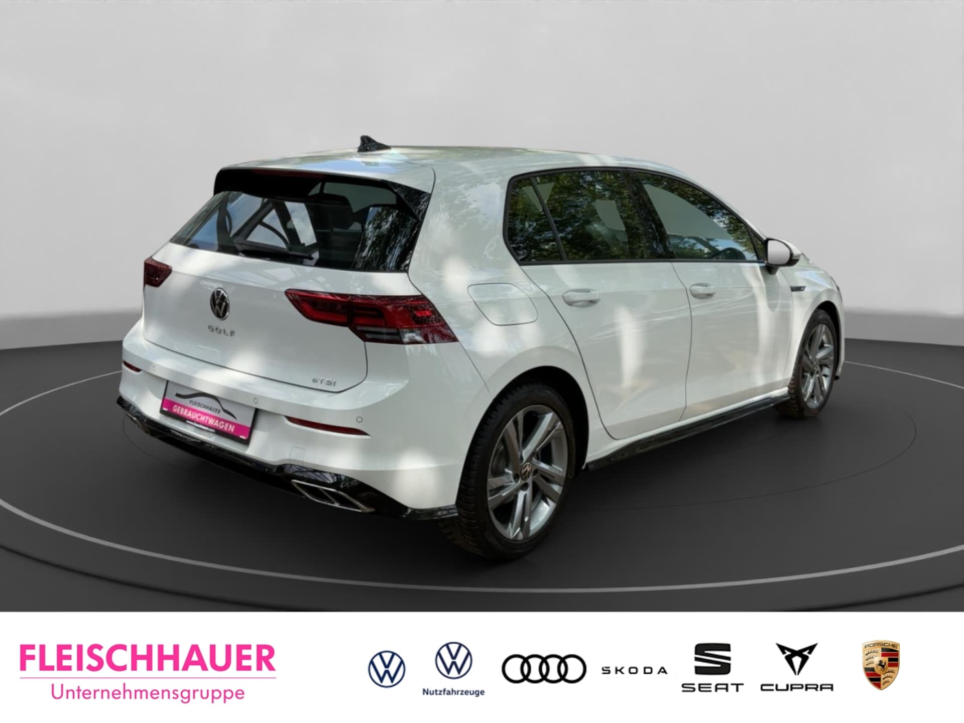 Volkswagen Golf R-Line