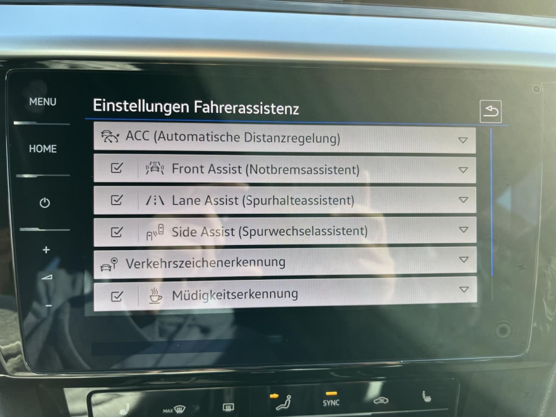 Volkswagen Arteon R-Line