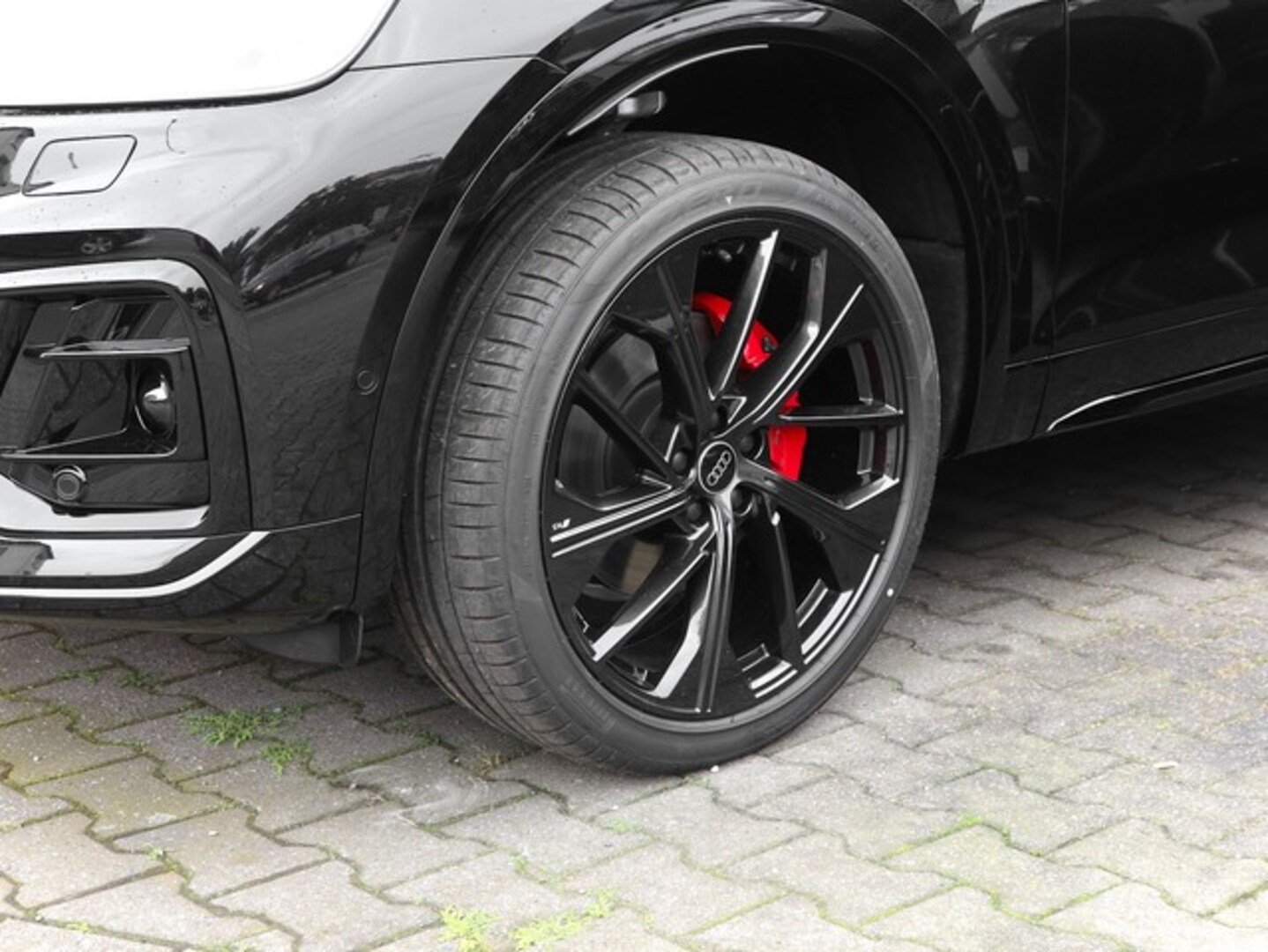 Bild über Audi Q5 40 TDI quattro S tronic - für weitere Informationen kontaktieren Sie den Audi Partner