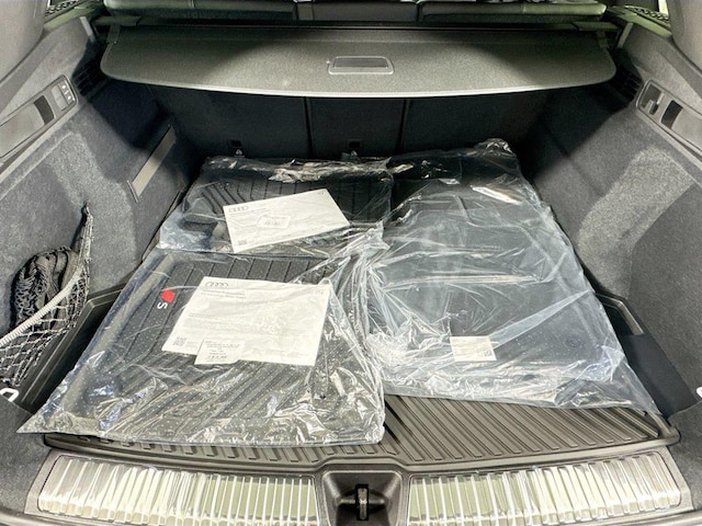 2025 Audi SQ5 Premium Plus - Photo 19