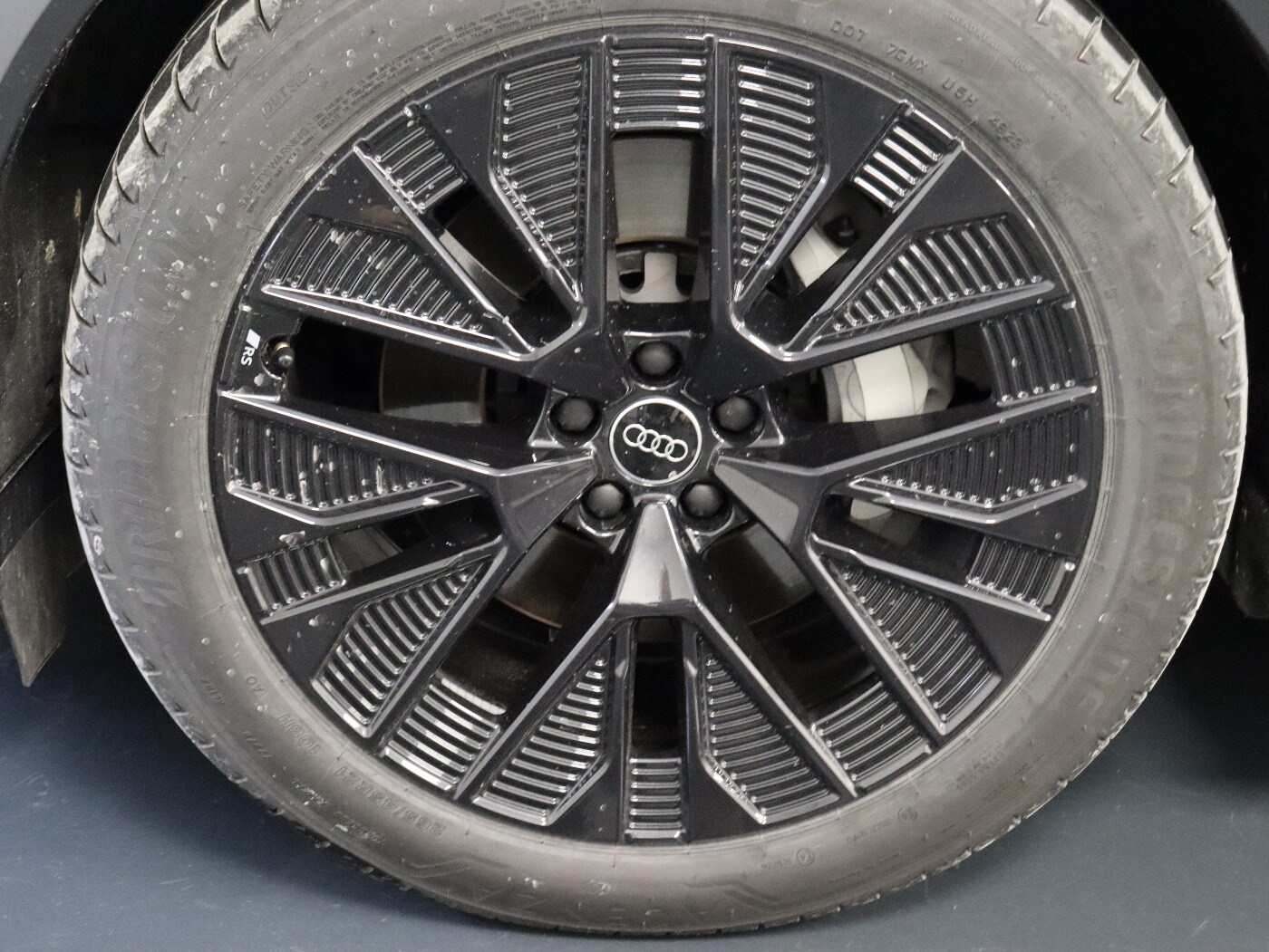 Image about Audi Q8 e-tron advanced 55 e-tron quattro
