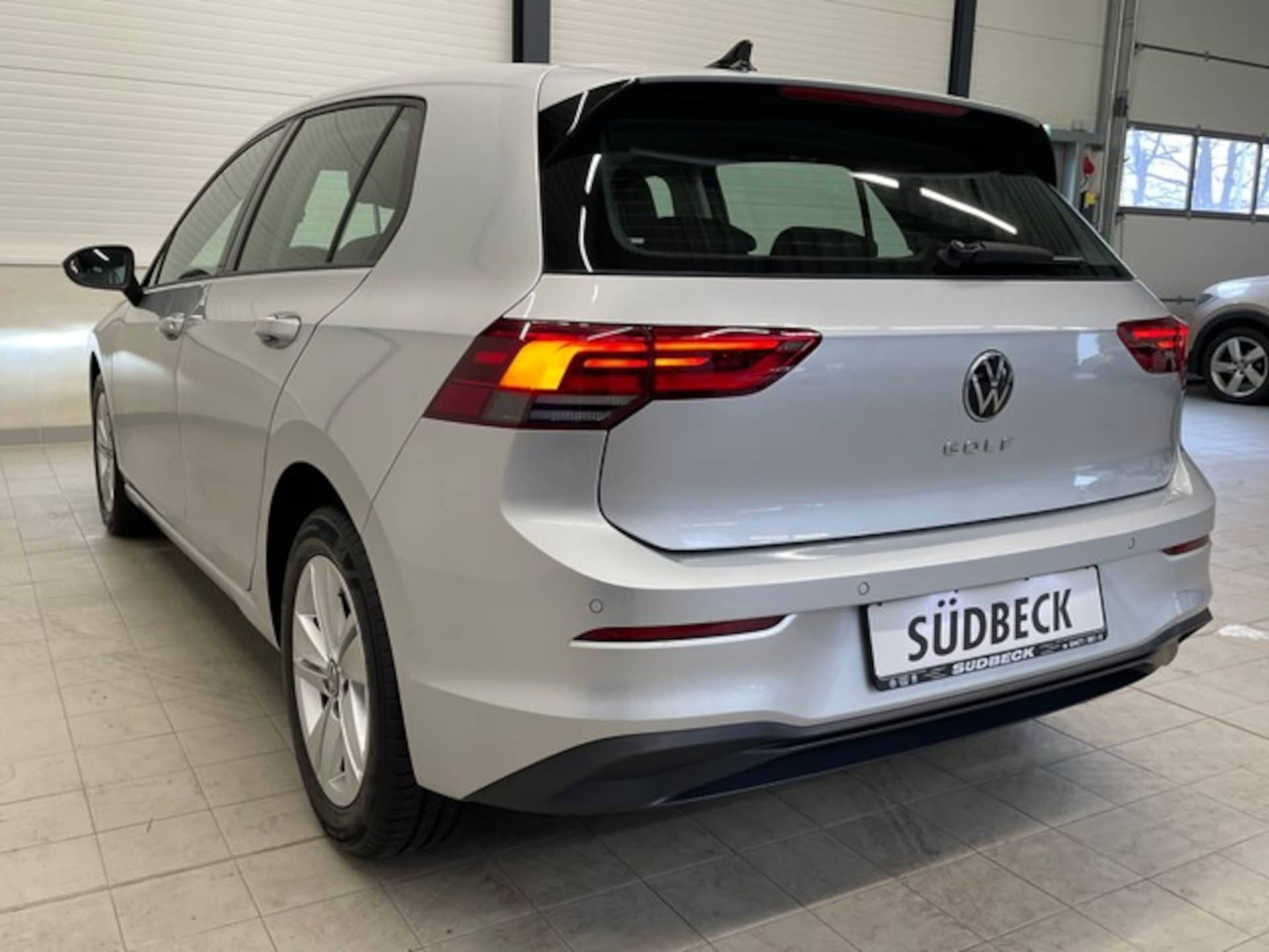 Volkswagen Golf Life