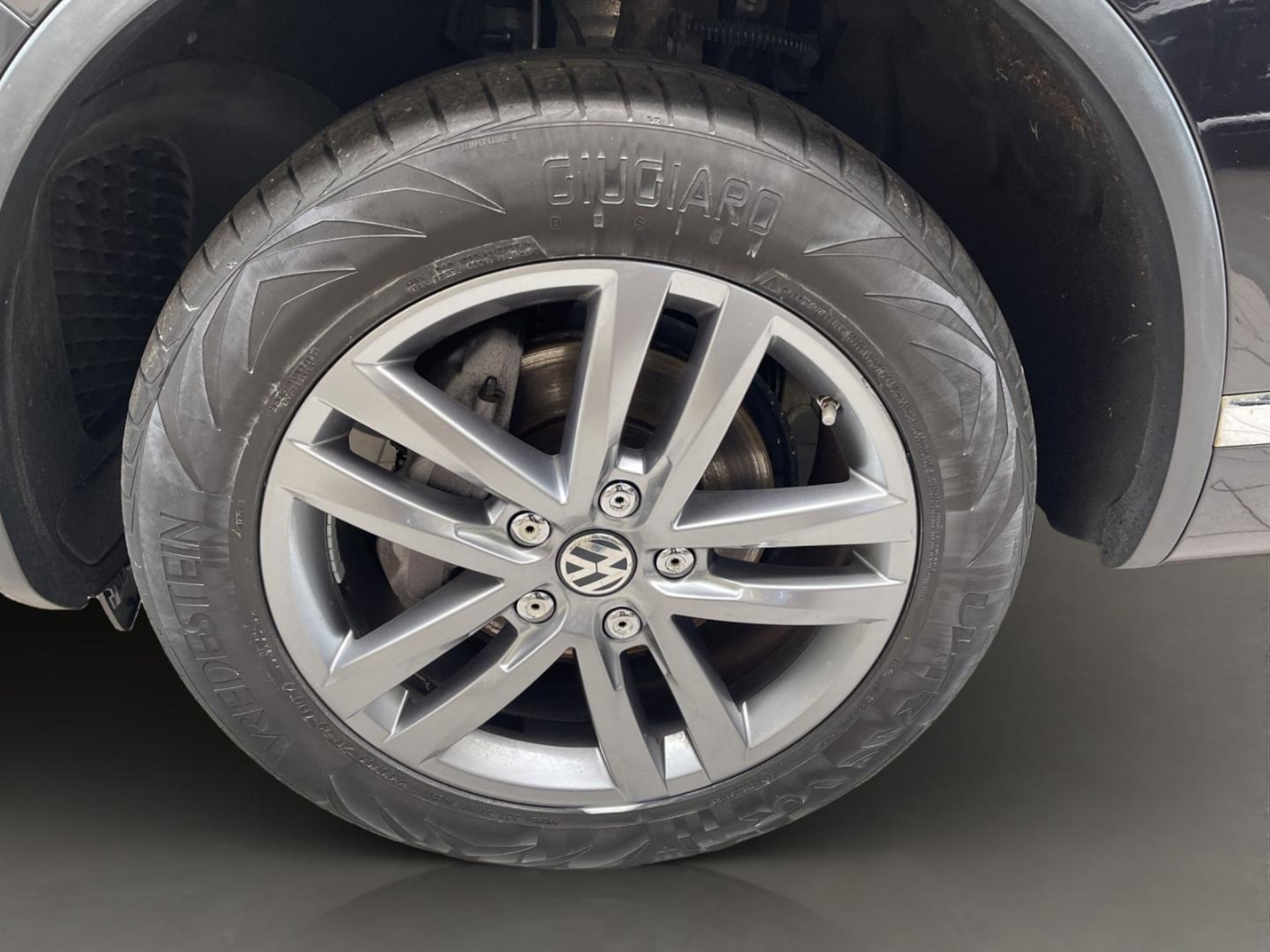 Volkswagen Touareg Basis-Modell