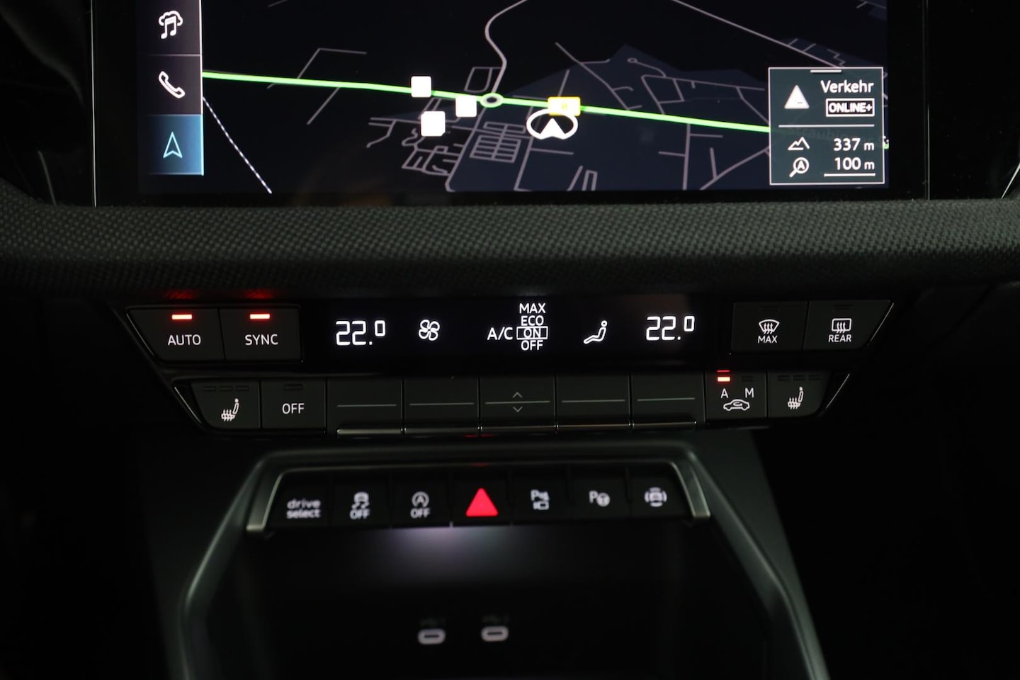 Bild über Audi S3 Sportback TFSI quattro S tronic - für weitere Informationen kontaktieren Sie den Audi Partner