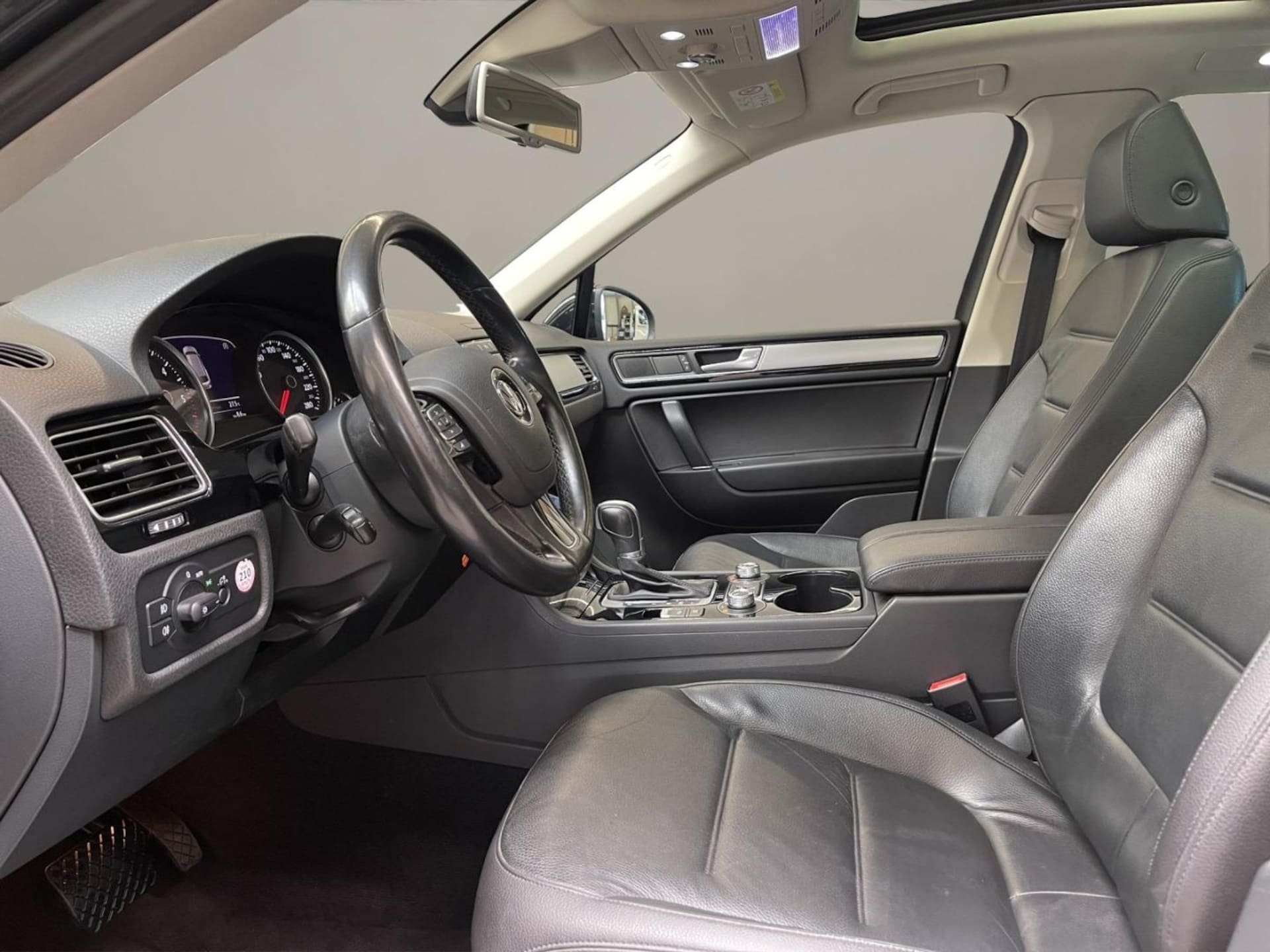 Volkswagen Touareg Basis-Modell