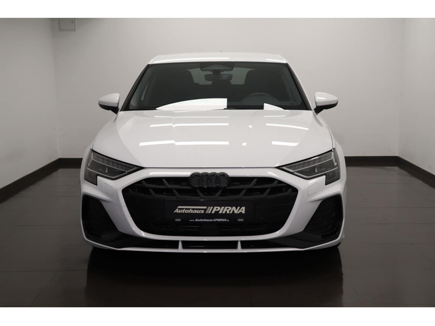 Bild über Audi A3 Sportback TFSI 110 kW S tronic - für weitere Informationen kontaktieren Sie den Audi Partner