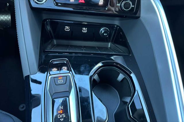 2025 Audi Q5 Premium - Photo 14