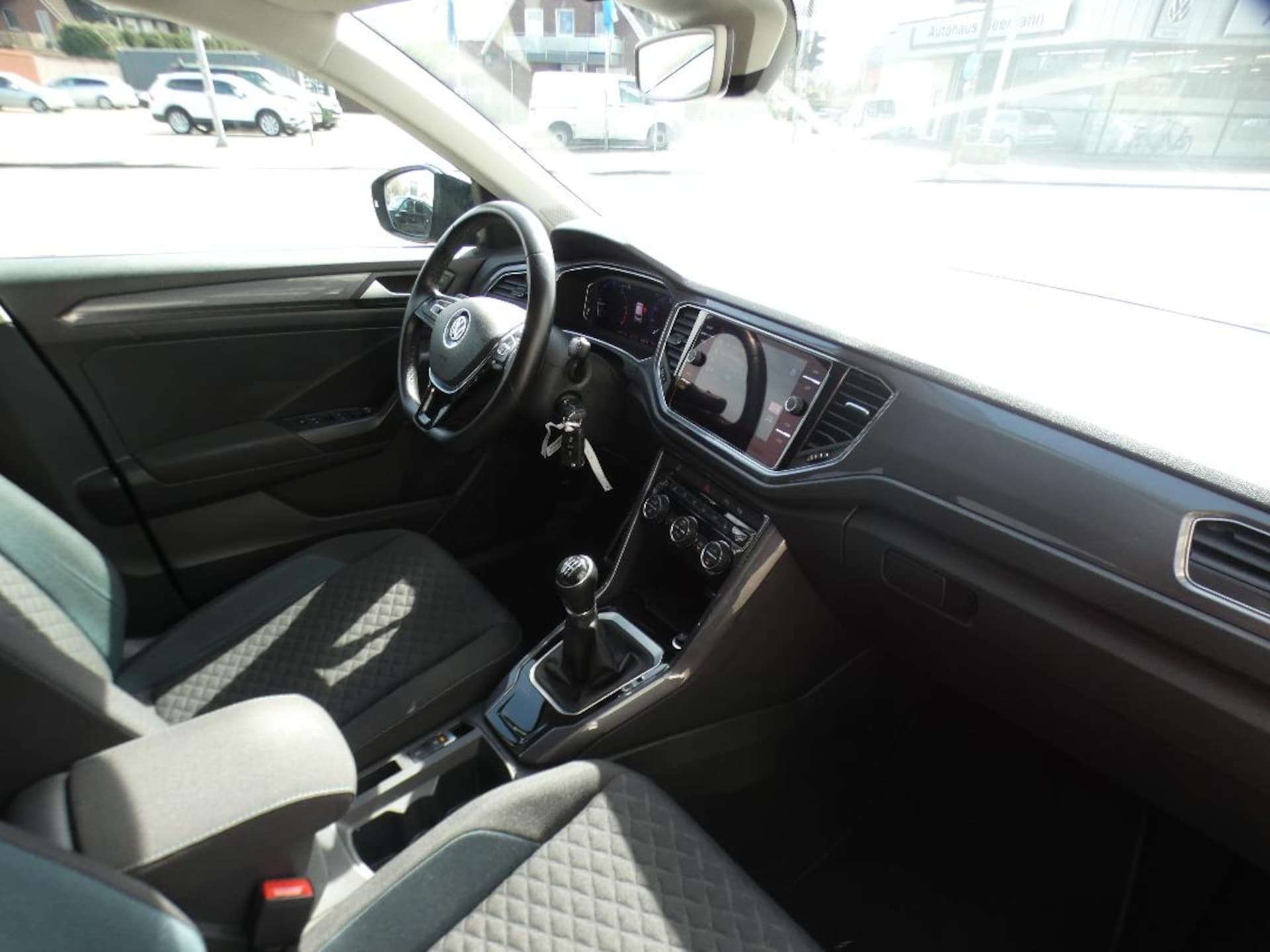Volkswagen T-Roc IQ.DRIVE