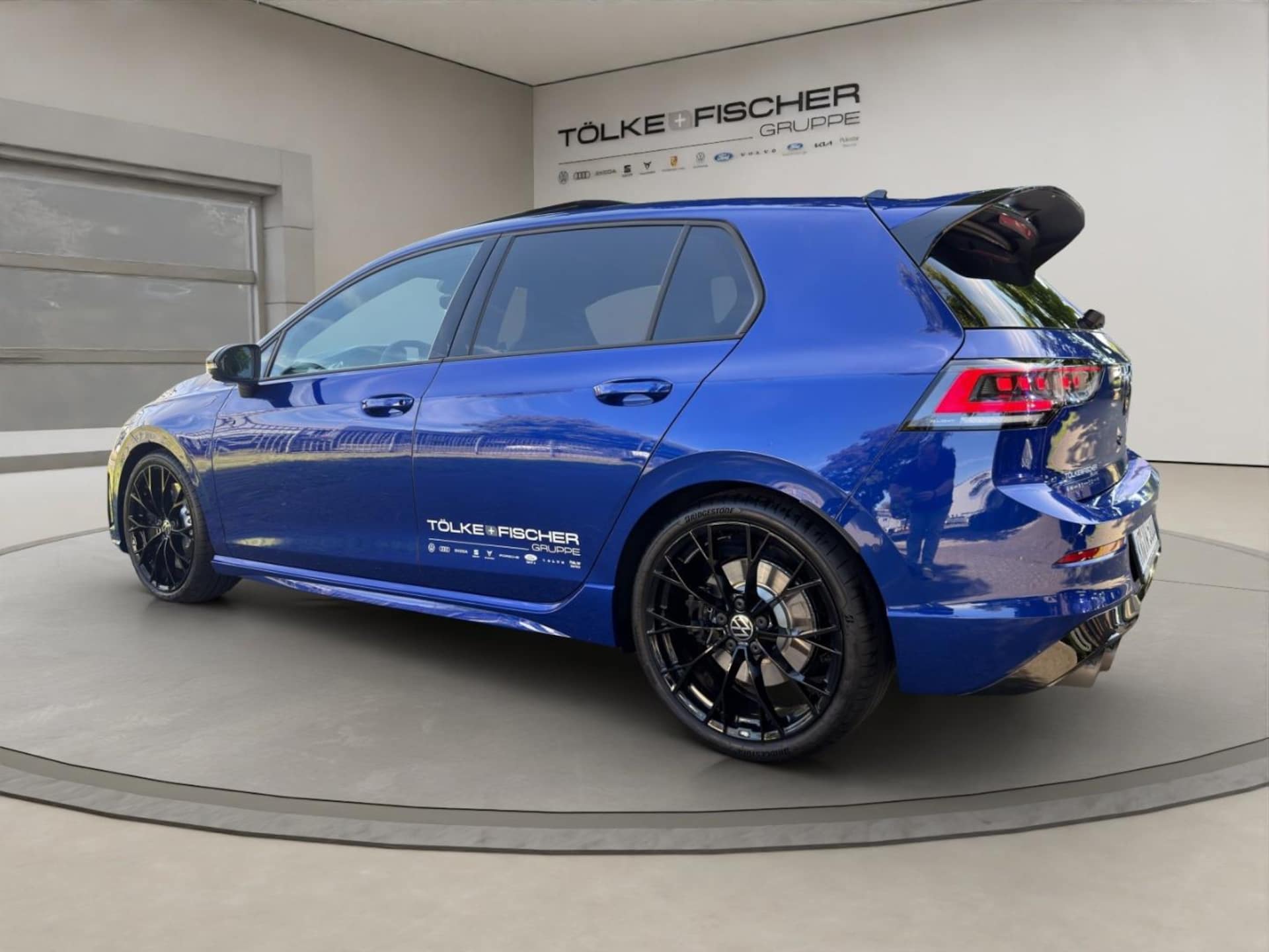 Volkswagen Golf R Black Edition