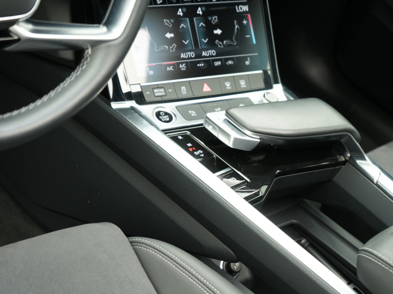 Audi Q8 e-tron – Bild 16