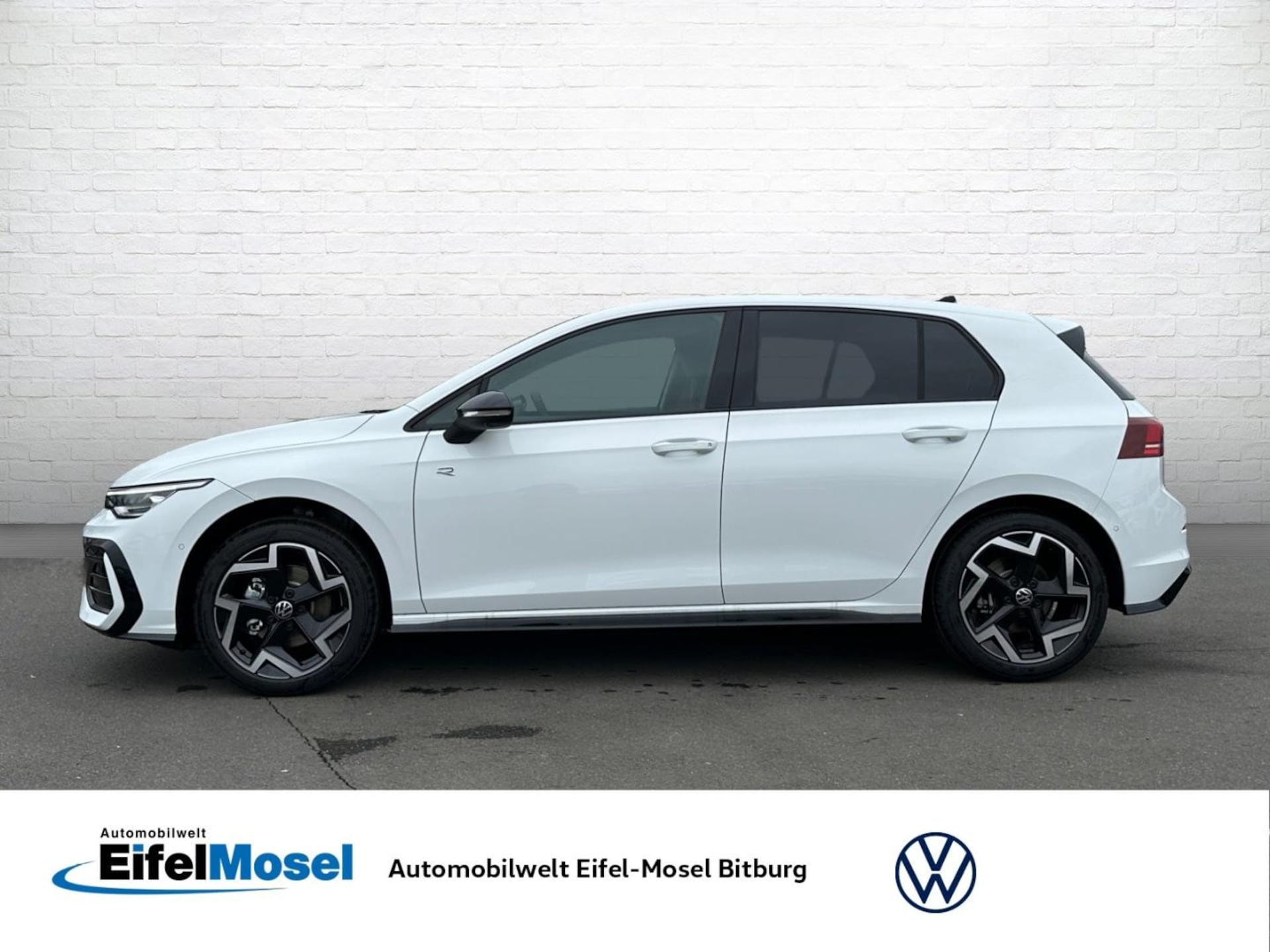 Volkswagen Golf R-Line